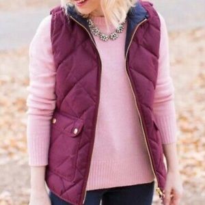 Maroon J. Crew Quilted Vest NWOT sz Large